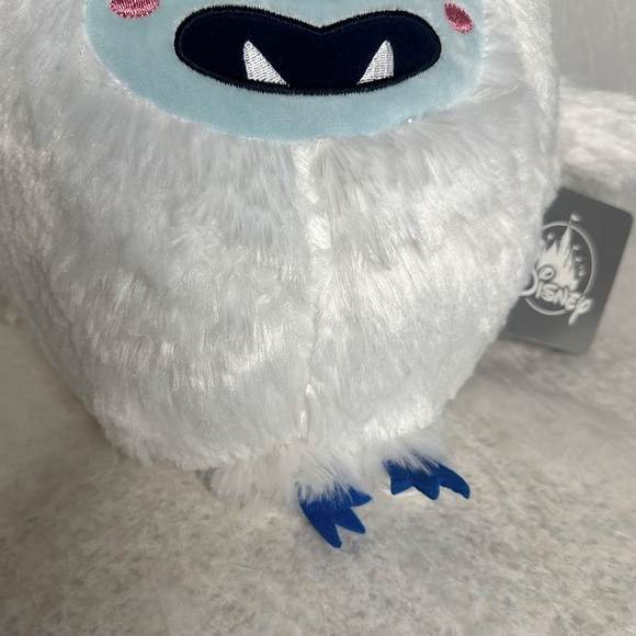 Disney Animal Kingdom Expedition Everest Yeti Boy 11” Plush Stuffed Animal NWT - Picture 10 of 13